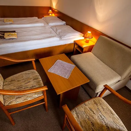 Bezdez Hotel 3*